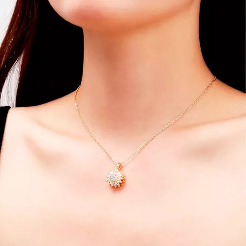 COLLAR GIRATORIO BAÑADO DE ORO EN COFRE 👑